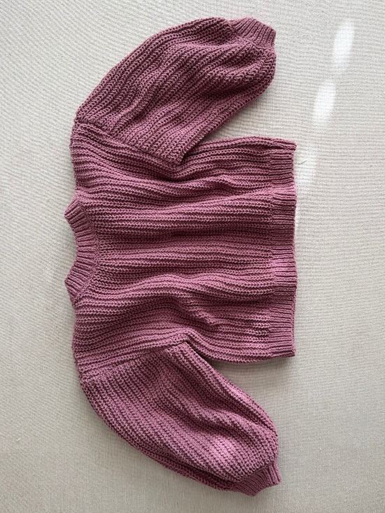 H&M Other - Knit sweater.